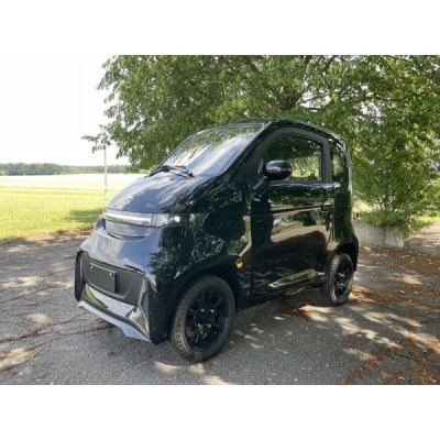 Elektromobil Leramotors e-car E4