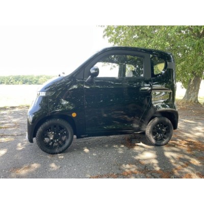 Elektromobil Leramotors e-car E4