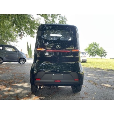 Elektromobil Leramotors e-car E4