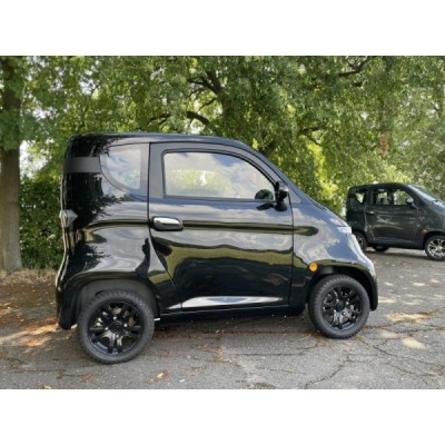 Elektromobil Leramotors e-car E4