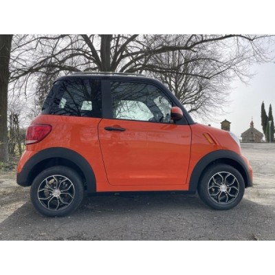 Leramotors E-Car M2 Oranová