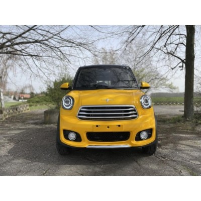 Leramotors E-Car M2 lutá