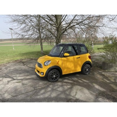 Leramotors E-Car M2 lutá