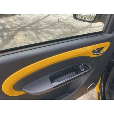 Leramotors E-Car M2 lutá