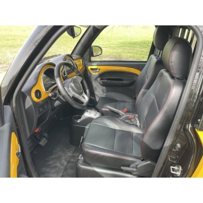 Leramotors E-Car M2 lutá