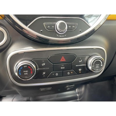 Leramotors E-Car M2 lutá