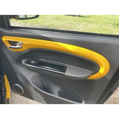 Leramotors E-Car M2 lutá