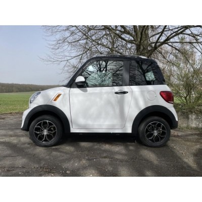 Leramotors E-Car M2 Bílá