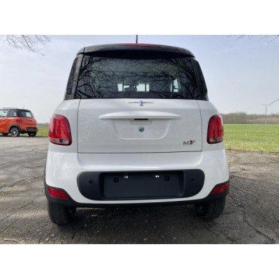 Leramotors E-Car M2 Bílá