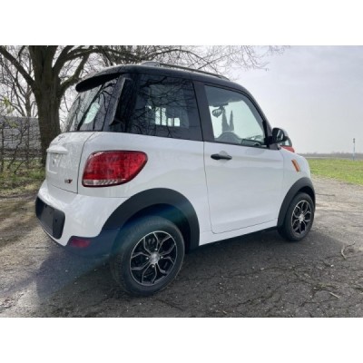 Leramotors E-Car M2 Bílá