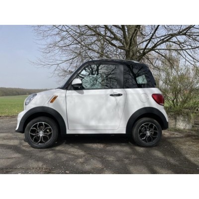 Leramotors E-Car M2 Bílá