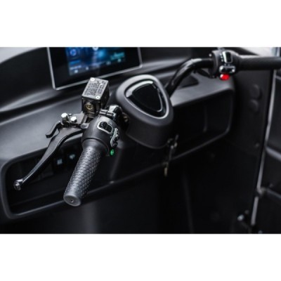 Elektromobil - elektrická tøíkolka Leramotors E1 - èervená