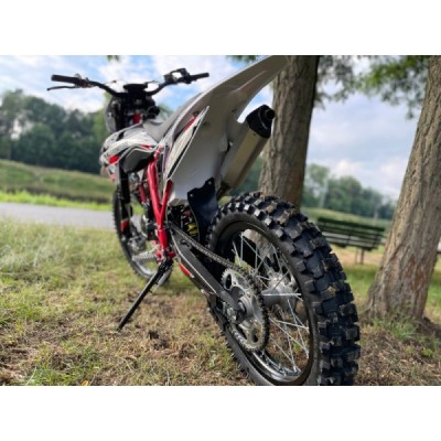 Dirtbike Leramotors Killer 250cc 21/18 červená