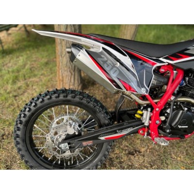 Dirtbike Leramotors Killer 250cc 21/18 červená