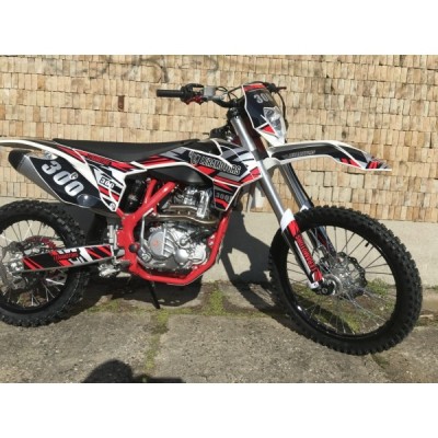 Leramotors Killer PRO 300cc H2O 21/18 Červená