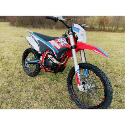 Leramotors By Apollo THUNDER 250cc 21/18 červená