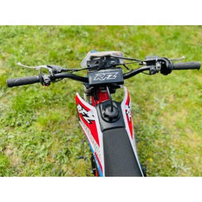 Dětská benzínová motorka Pitbike Leramotors By Apollo THUNDER 125cc 17/14 E-Start Červená