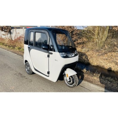 Tříkolka Leramotors E1