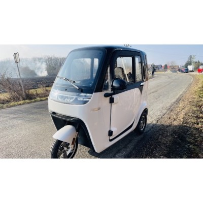 Tříkolka Leramotors E1